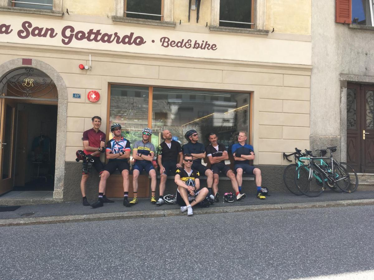 Bed&Bike Tremola San Gottardo Otel Airolo Dış mekan fotoğraf