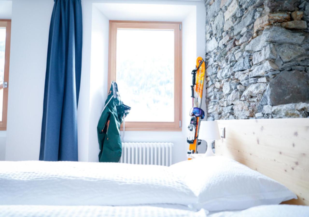 Bed&Bike Tremola San Gottardo Otel Airolo Dış mekan fotoğraf